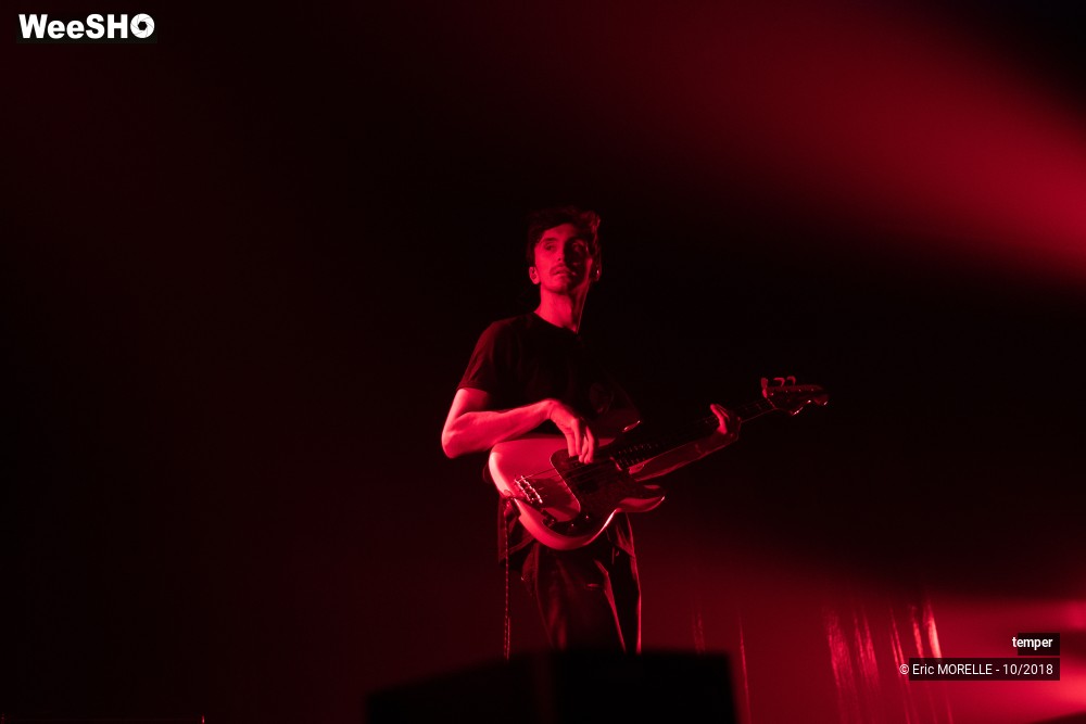 86/100 photos du spectacle temper