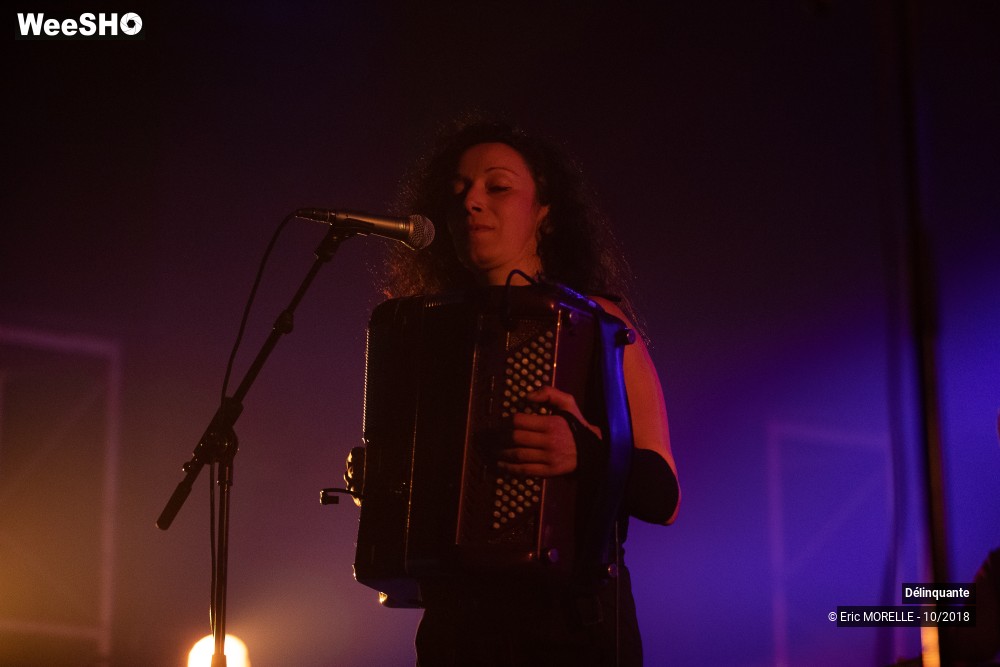 23/100 photos du spectacle Délinquante