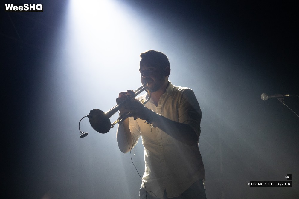 2/98 photos du spectacle HK