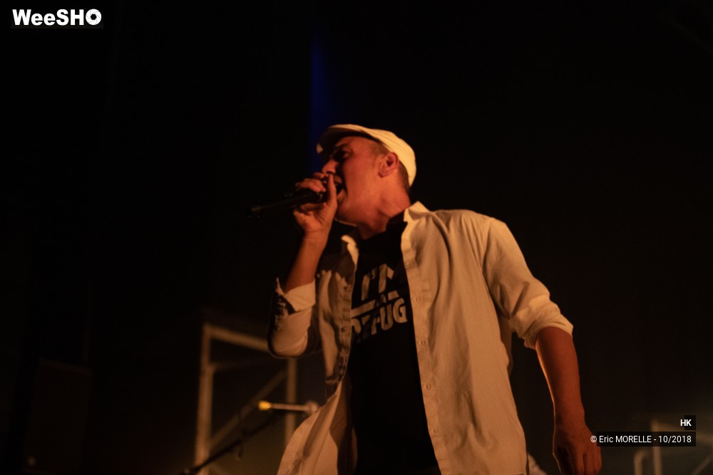 59/98 photos du spectacle HK