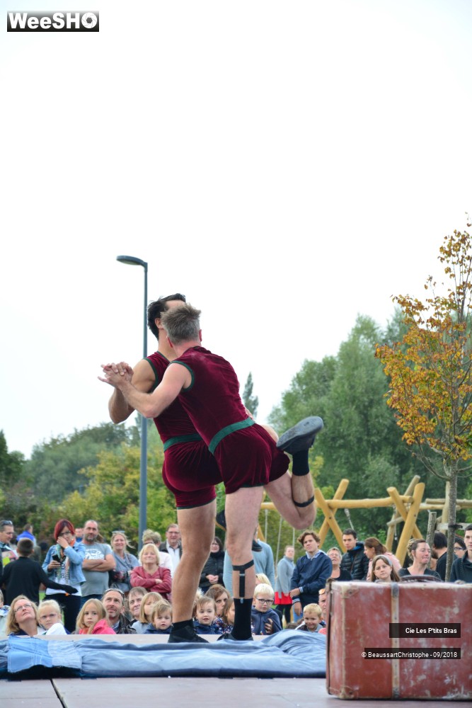 11/48 photos du spectacle L'Odeur de la Sciure