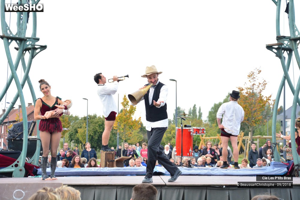 19/48 photos du spectacle L'Odeur de la Sciure
