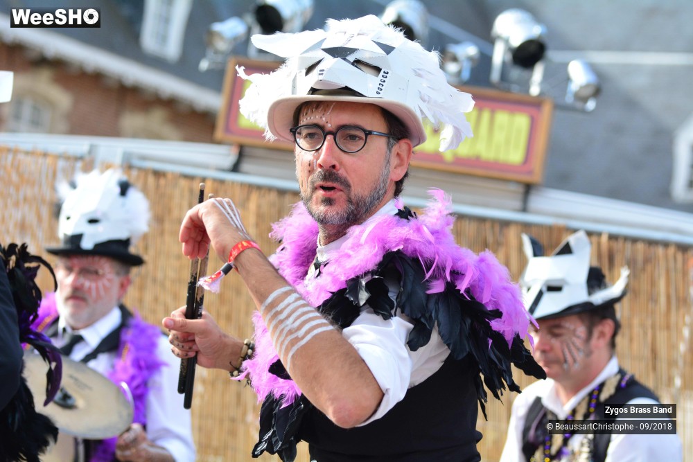 27/42 photos du spectacle TRYBZ