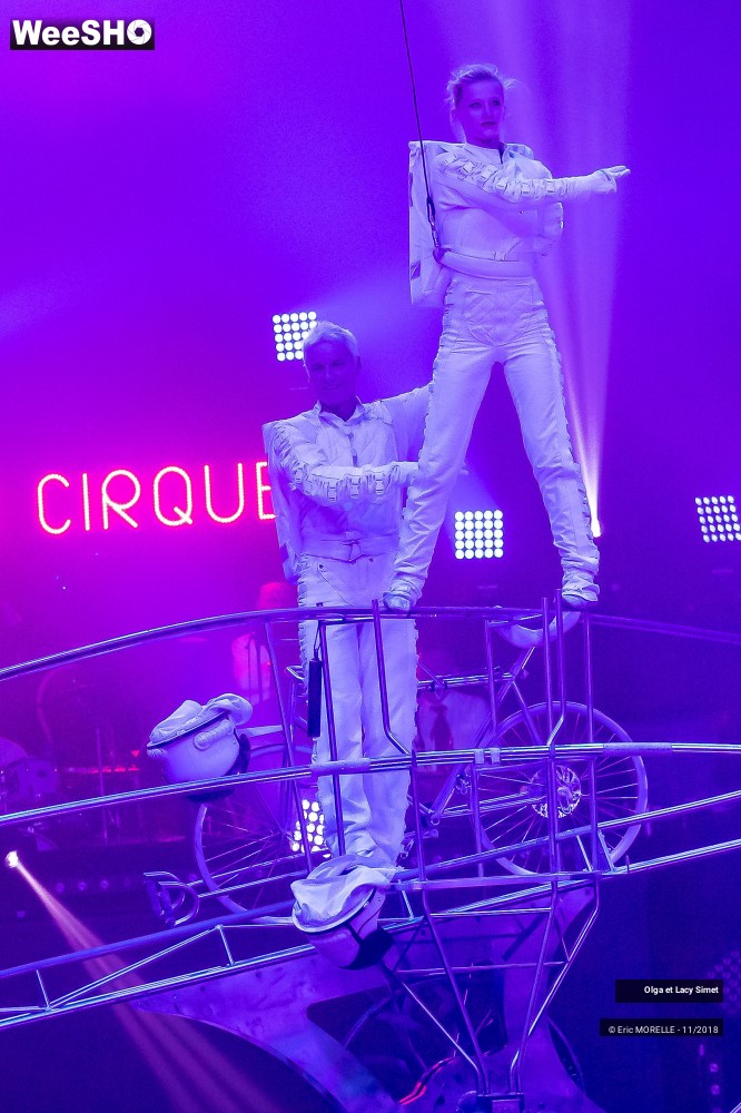 17/50 photos du spectacle Olga et Lacy Simet - Acrobatie