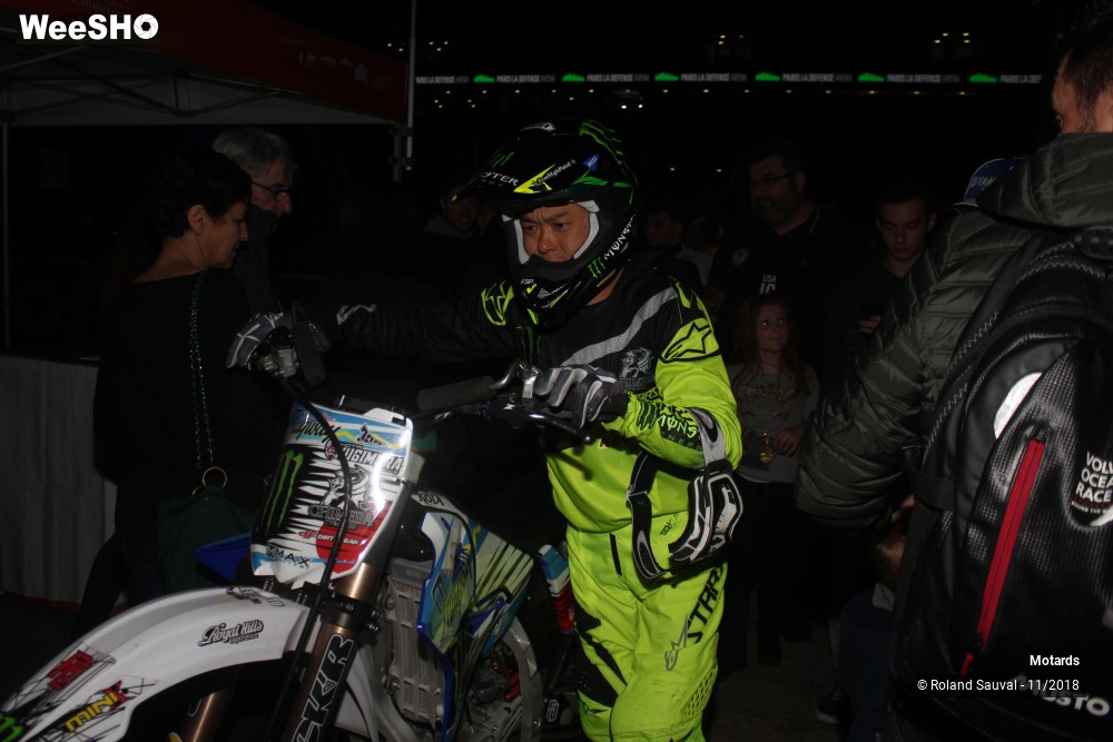 20/30 photos du spectacle Supercross Paris 2018 Ambiance