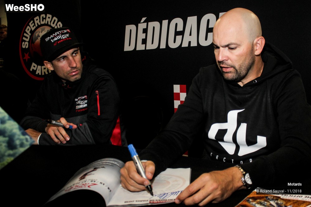 18/38 photos du spectacle l'animation du supercross Paris 2018