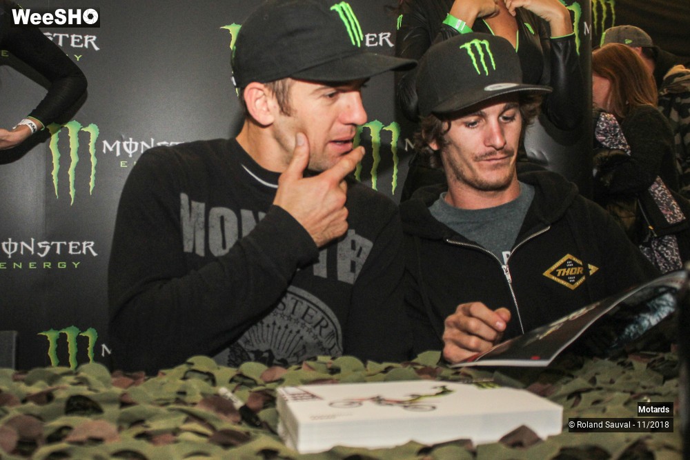 23/38 photos du spectacle l'animation du supercross Paris 2018