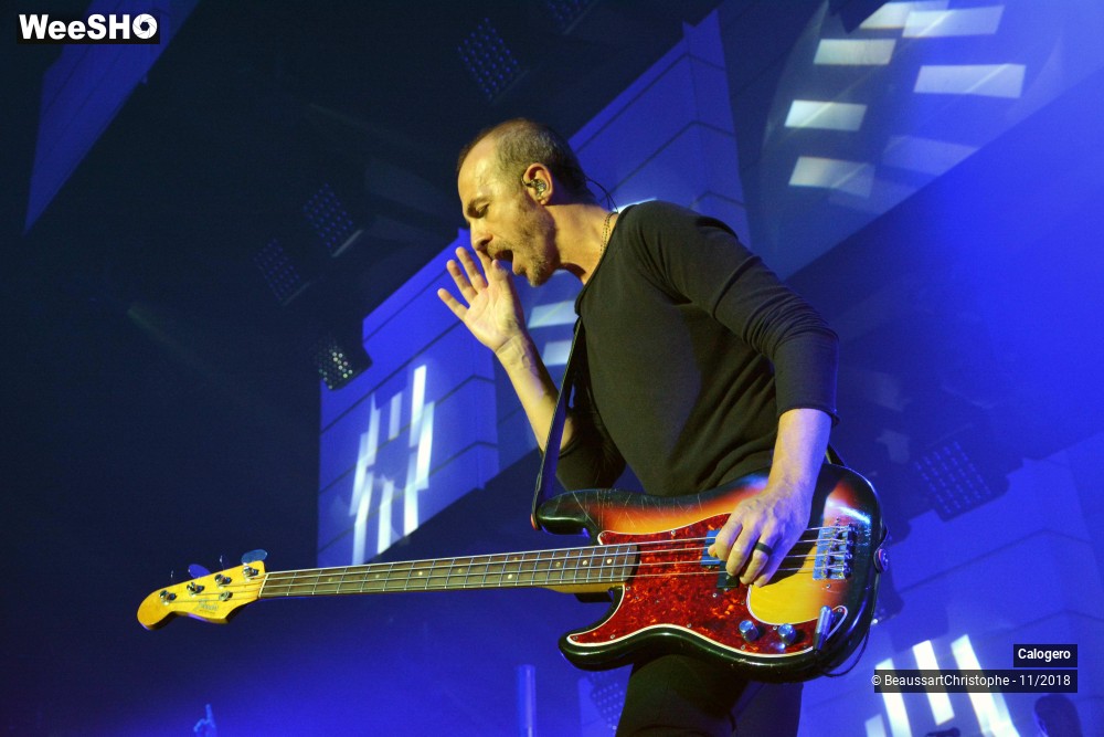 28/32 photos du spectacle Calogero
