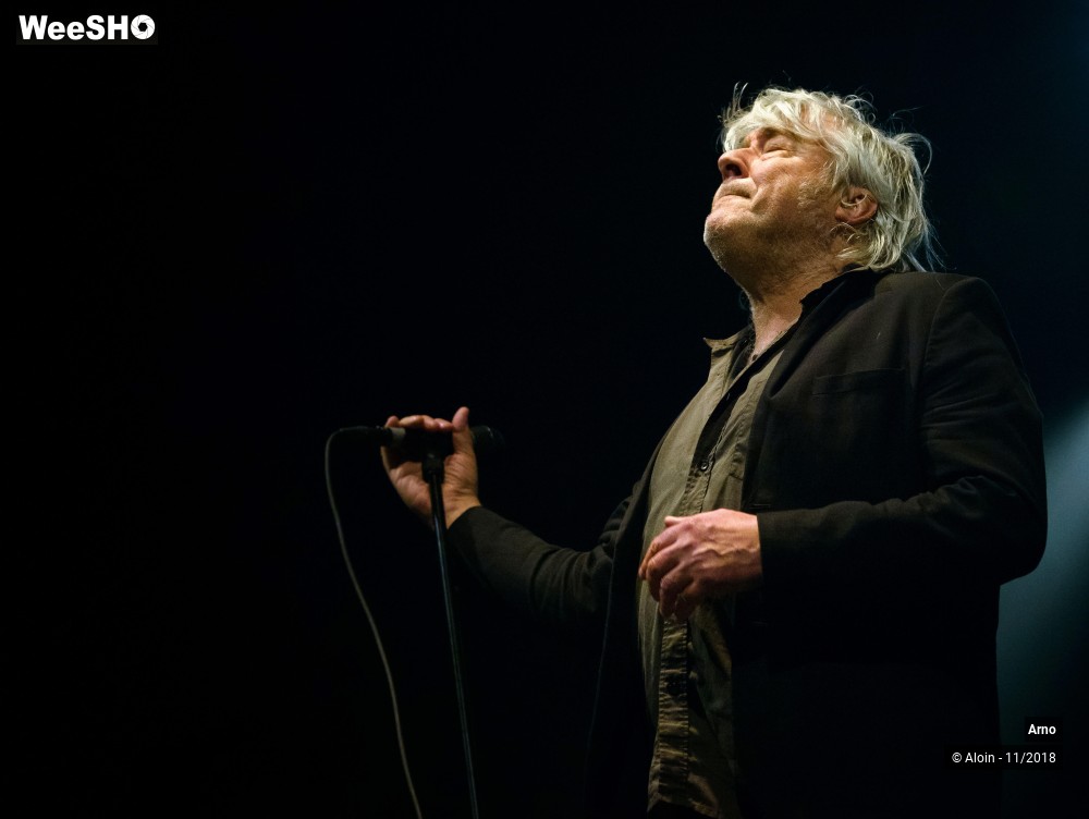 17/19 photos du spectacle ARNO