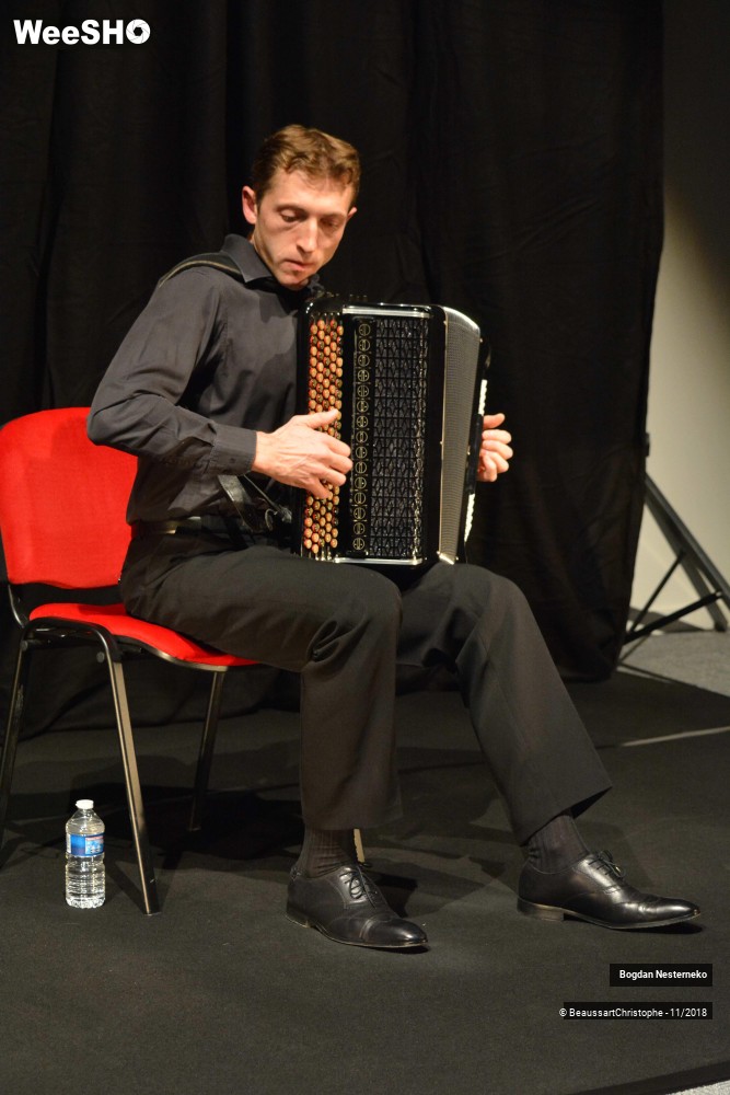 2/20 photos du spectacle Bogdan Nesterneko