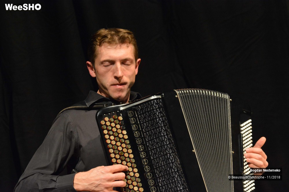 20/20 photos du spectacle Bogdan Nesterneko