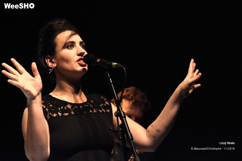 11/29 photos du spectacle Lizzy Strata