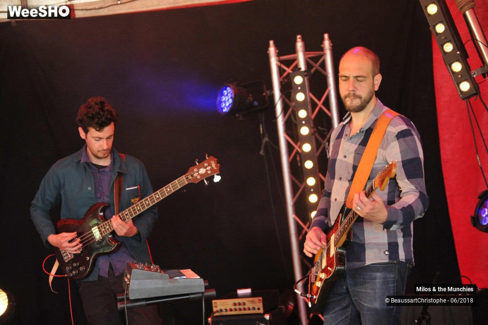 18/19 photos du spectacle Milos & the Munchies
