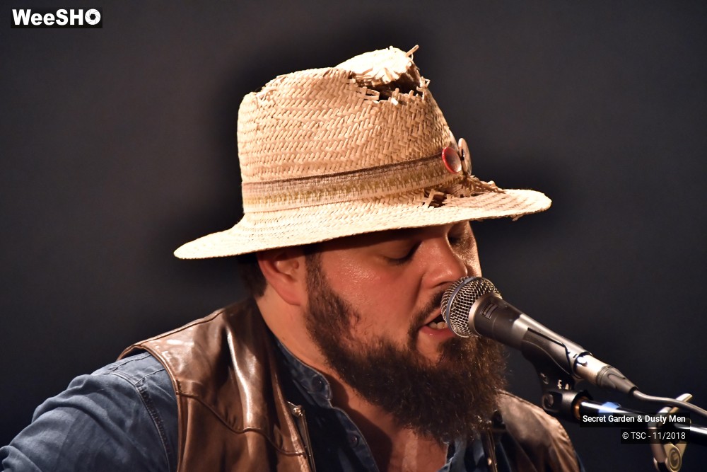 21/21 photos du spectacle Secret Garden & The Dusty Man