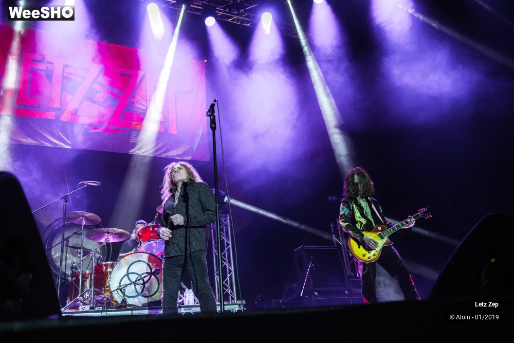 25/29 photos du spectacle Letz Zep