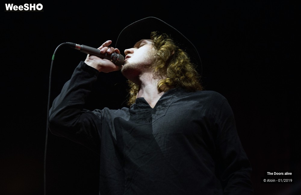 11/12 photos du spectacle The Doors alive