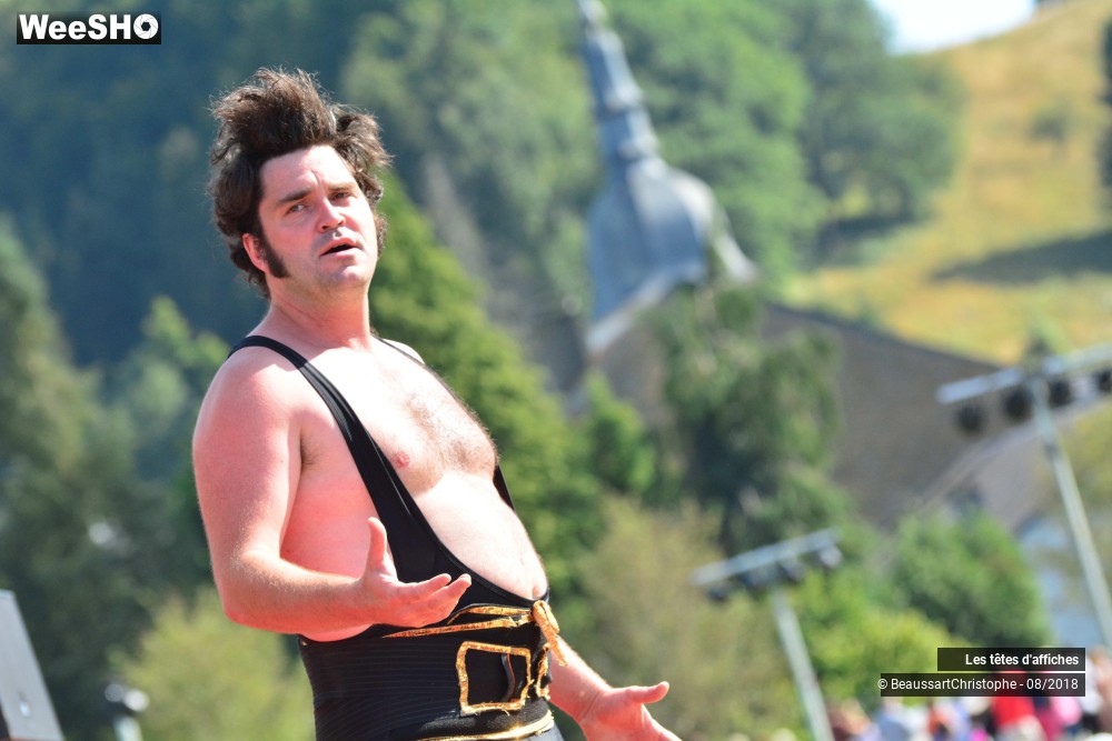 23/42 photos du spectacle Cirque S'Lex'N Sueur