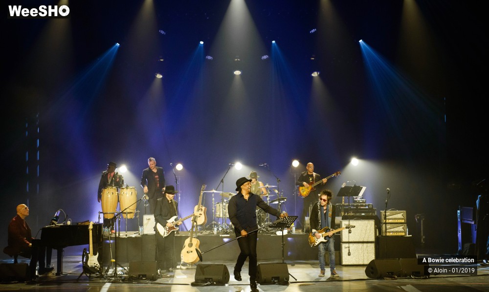 23/24 photos du spectacle A Bowie celebration