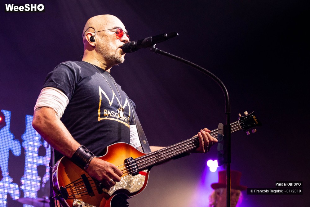 10/46 photos du spectacle Pascal Obispo