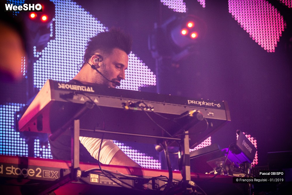 22/46 photos du spectacle Pascal Obispo