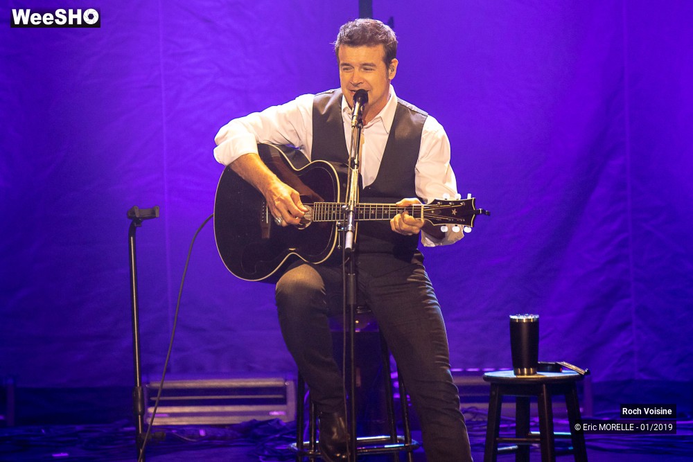 51/52 photos du spectacle Roch Voisine