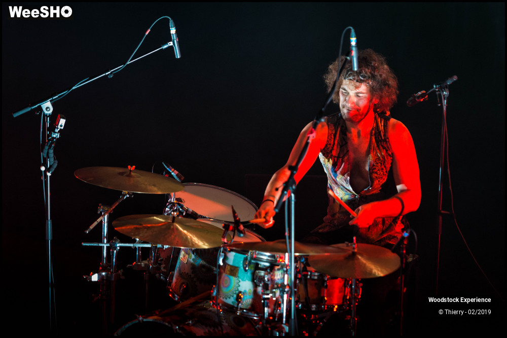 17/70 photos du spectacle Woodstock Experience