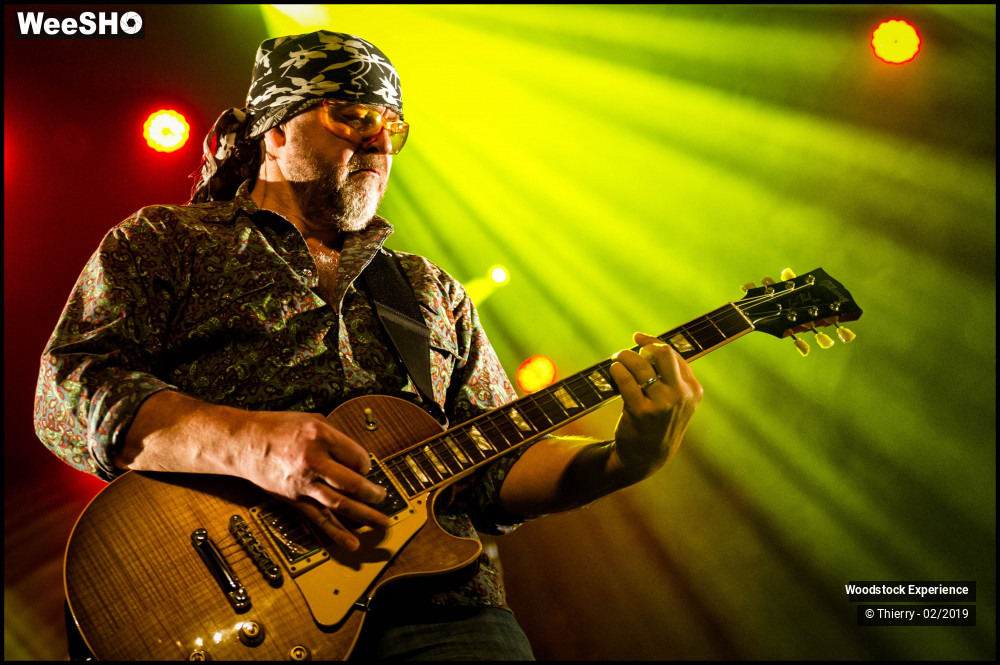 42/70 photos du spectacle Woodstock Experience