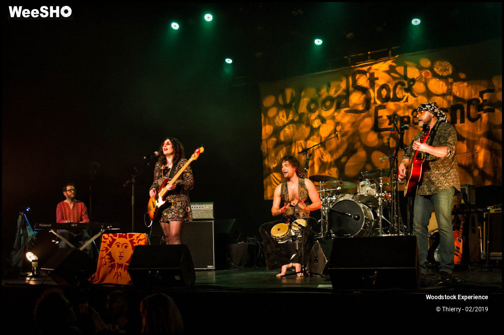 47/70 photos du spectacle Woodstock Experience