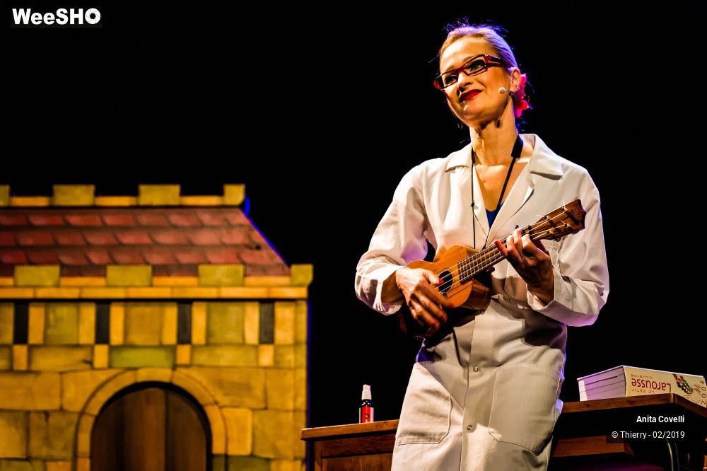 9/43 photos du spectacle Le Château des émotions