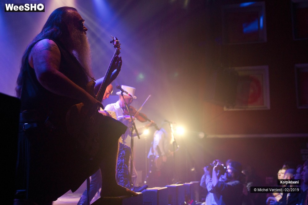 14/32 photos du spectacle Korpiklaani