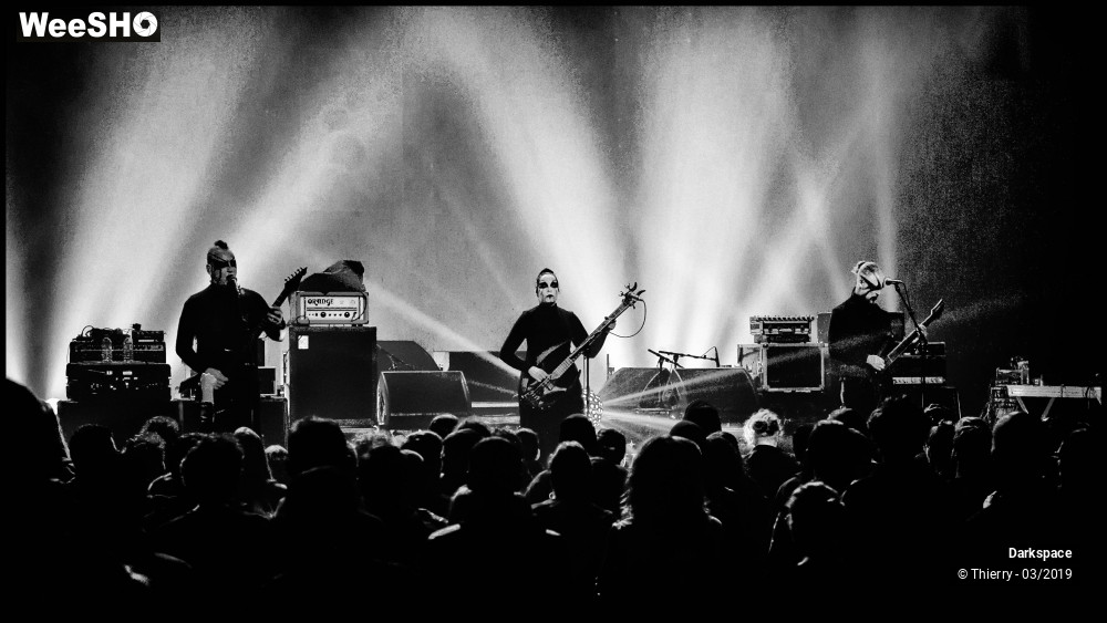 2/16 photos du spectacle Darkspace