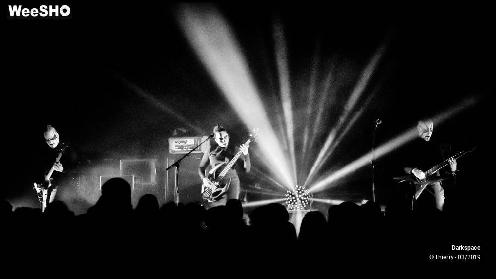 5/16 photos du spectacle Darkspace