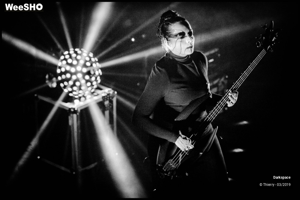 7/16 photos du spectacle Darkspace