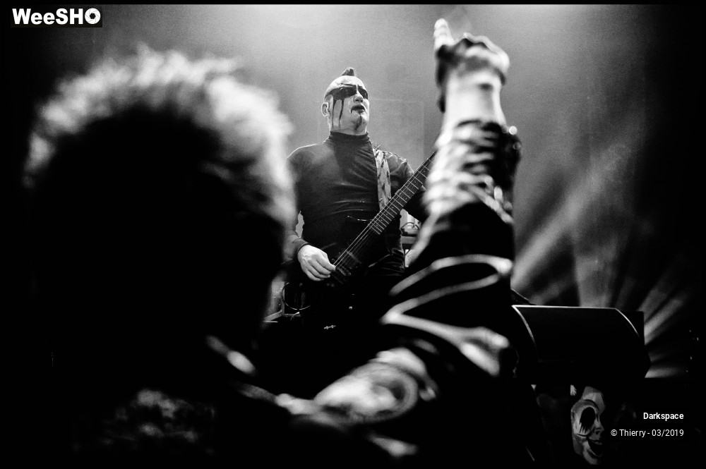 8/16 photos du spectacle Darkspace