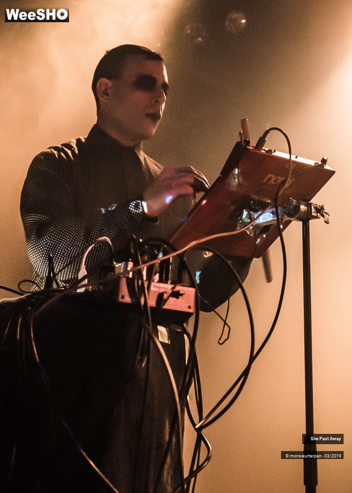 7/16 photos du spectacle She Past Away