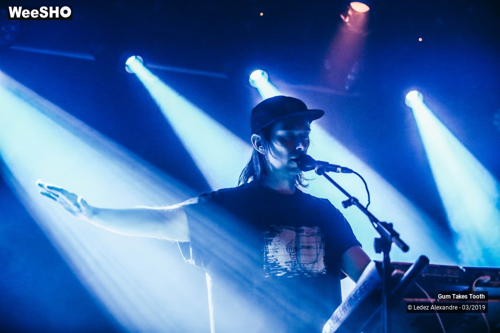 5/9 photos du spectacle Gum Takes Tooth