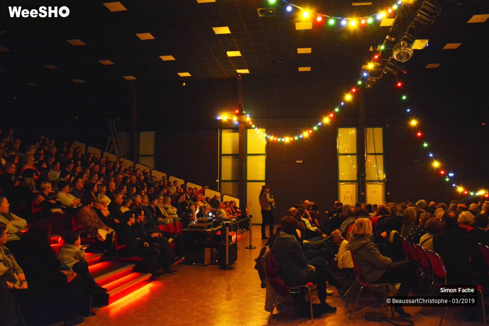 19/47 photos du spectacle Simon Fache