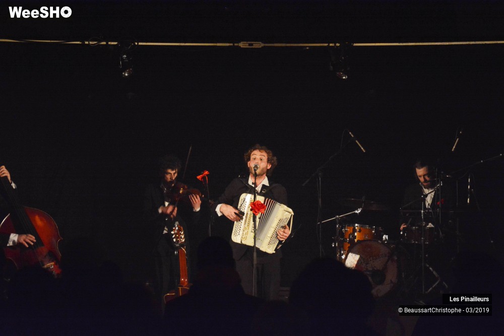 27/28 photos du spectacle Les Pinailleurs