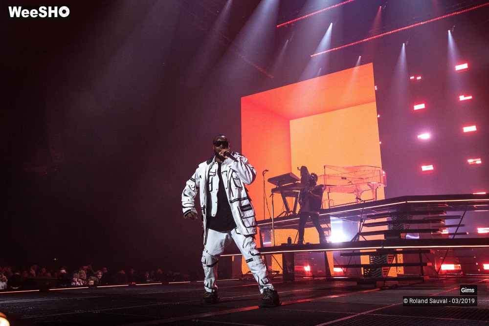 22/50 photos du spectacle Gims