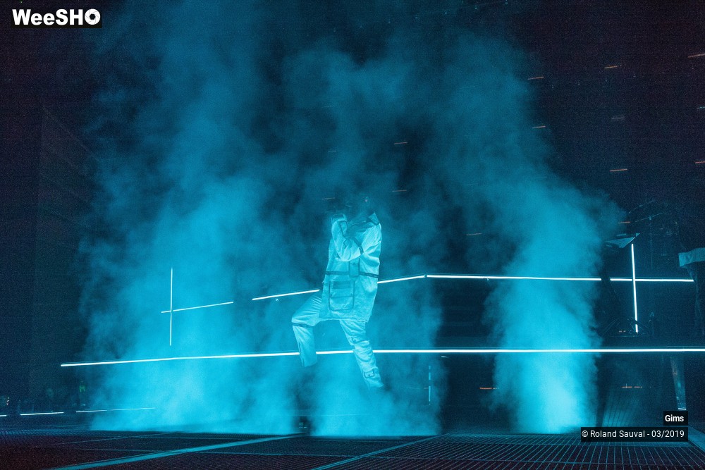 34/50 photos du spectacle Gims