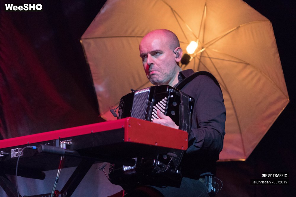 14/19 photos du spectacle Gipsy Traffic