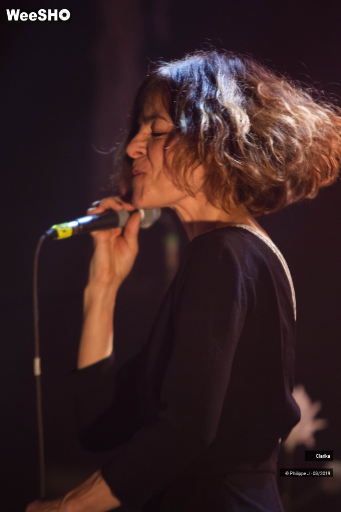 1/19 photos du spectacle Clarika