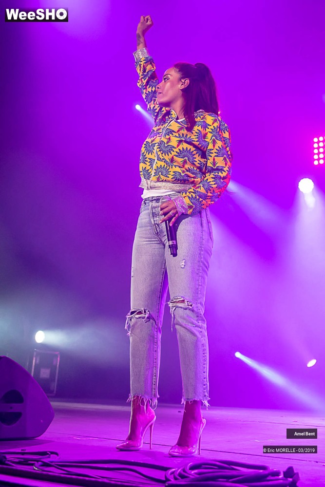 19/51 photos du spectacle Amel Bent