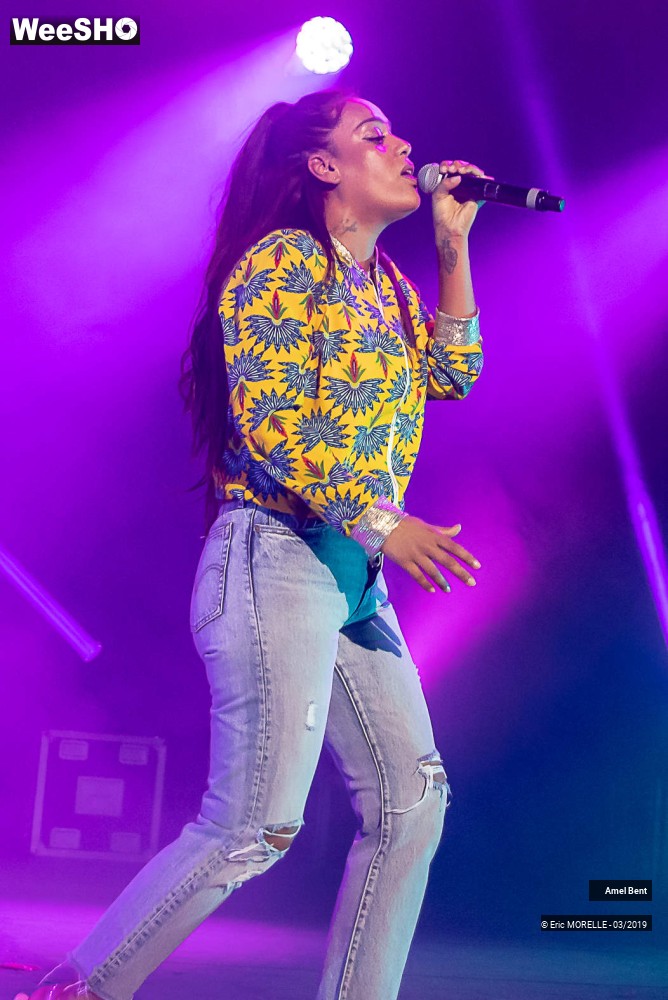 21/51 photos du spectacle Amel Bent