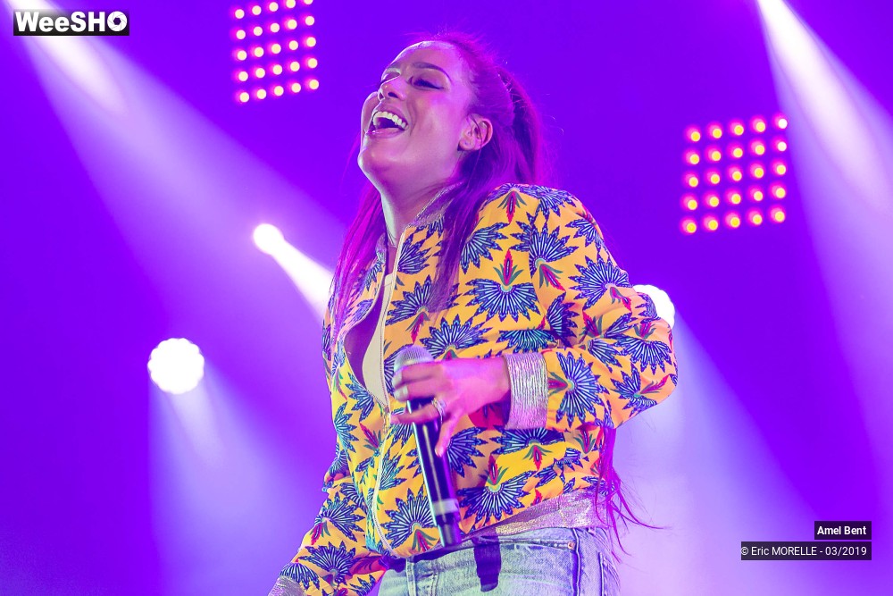 40/51 photos du spectacle Amel Bent