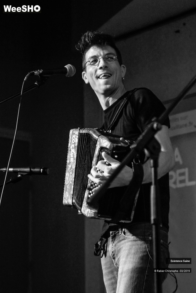 3/29 photos du spectacle Existence Saine
