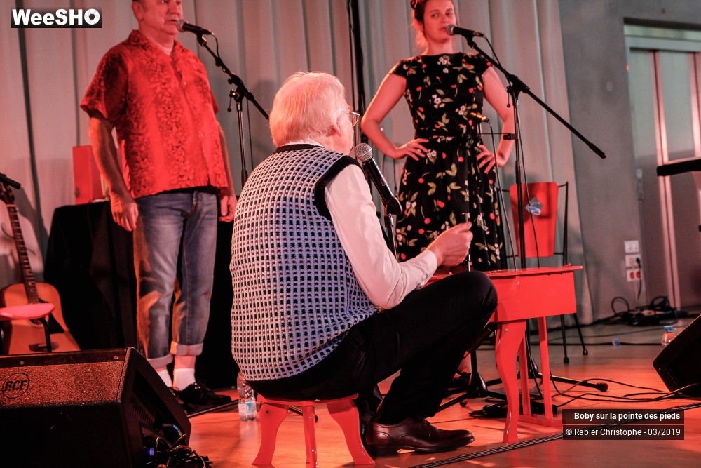 21/27 photos du spectacle Boby sur la pointe des pieds