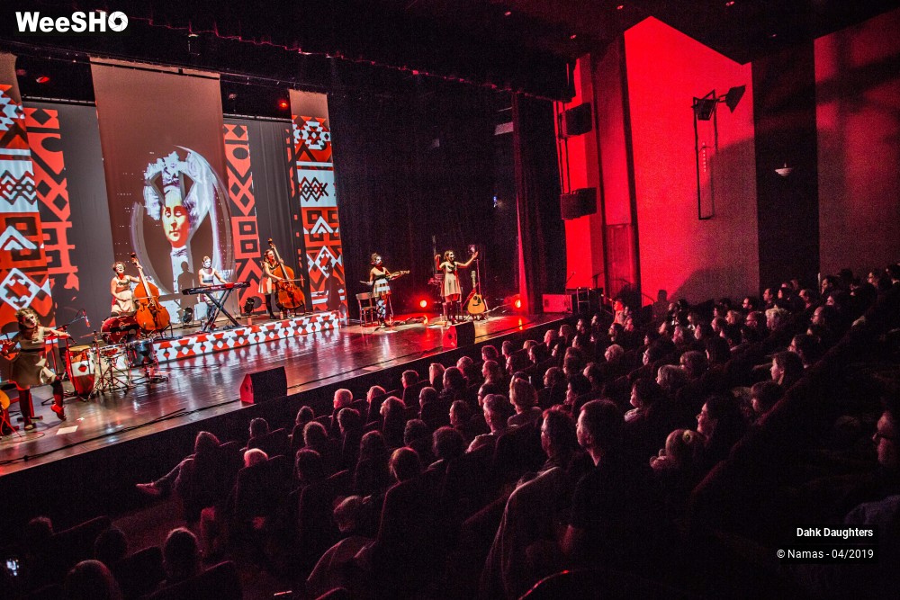 40/41 photos du spectacle Dahk Daughters
