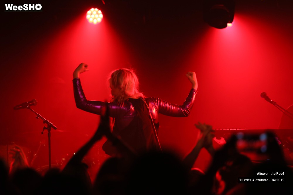 9/17 photos du spectacle Alice on the roof 