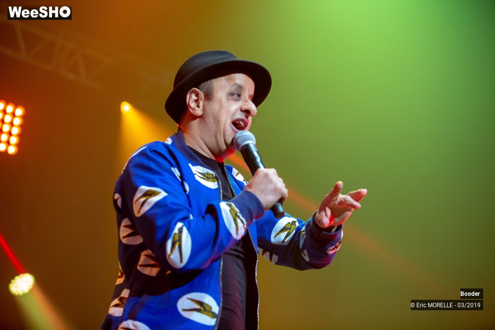 33/48 photos du spectacle Booder
